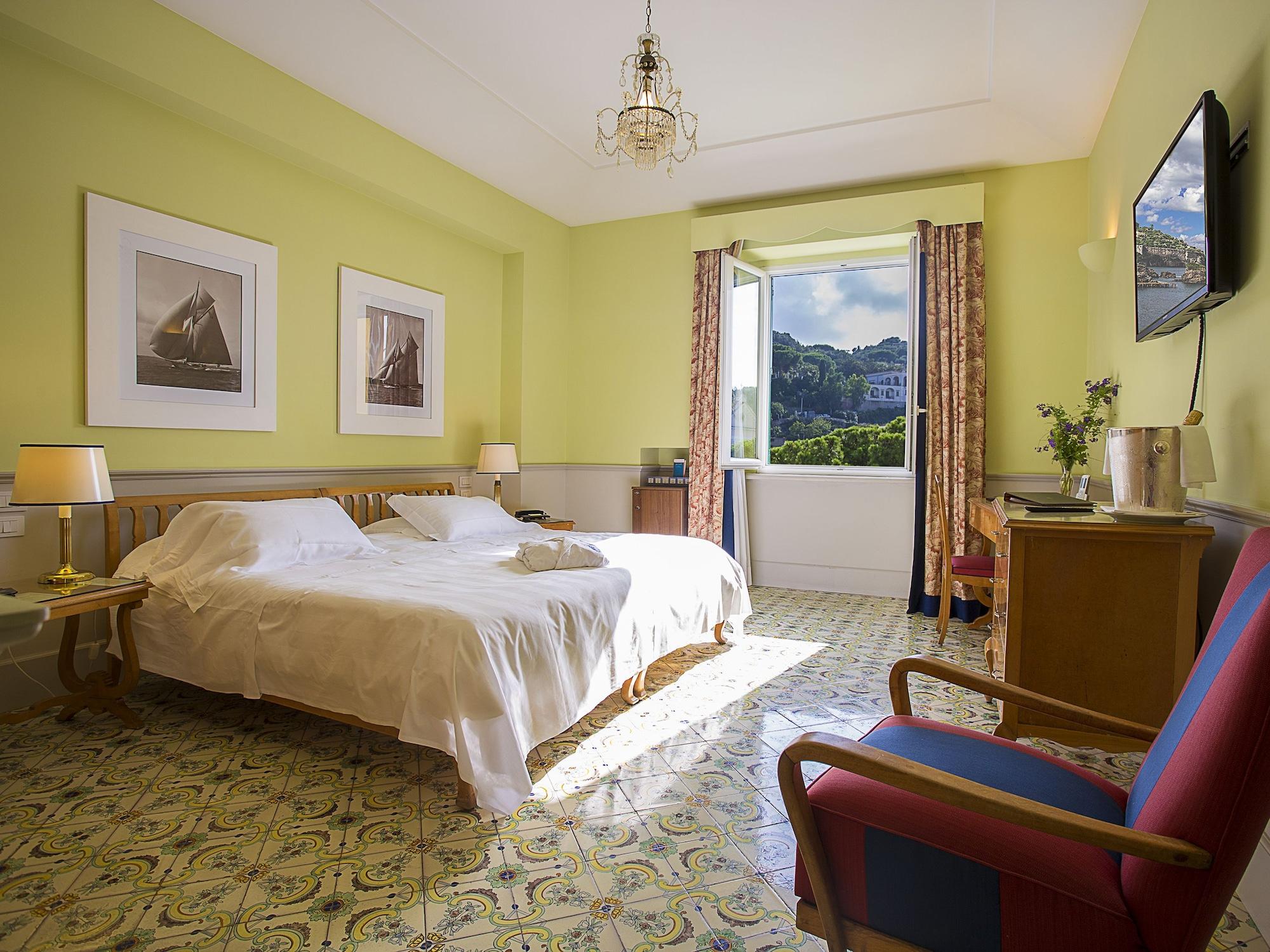 Regina Isabella-resort Restaurant 5*