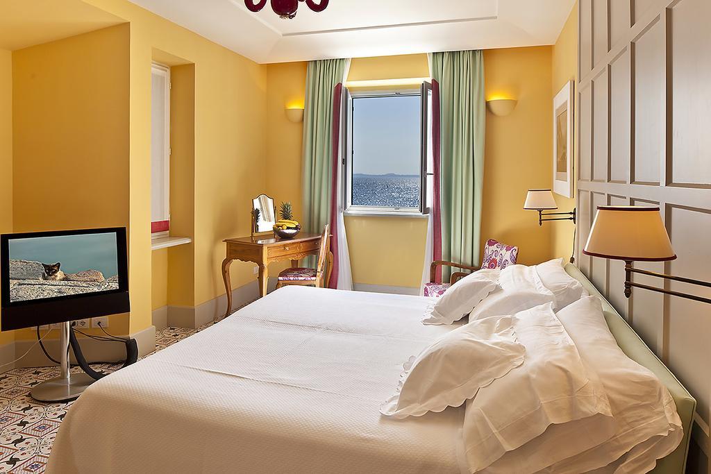 Regina Isabella-resort Restaurant 5*